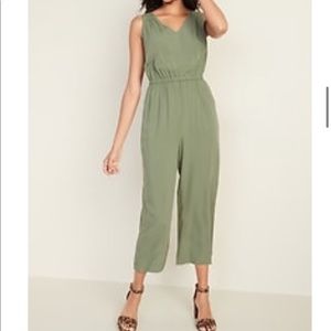 OLD NAVY ✨ NWT ✨ Olive Jumpsuit